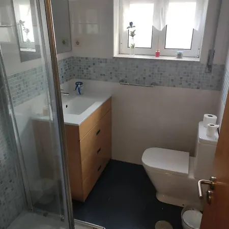 Tour House Apartman *